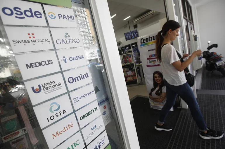 Histórico fallo contra el DNU de Milei: la Justicia dejó sin efecto la desregulación de las prepagas