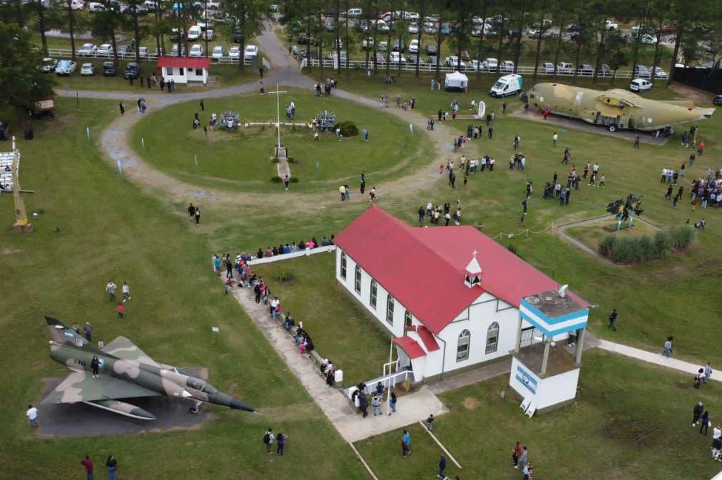 Pilar: Achával celebró que “El Eternauta” se haya filmado en el Cenotafio de Malvinas
