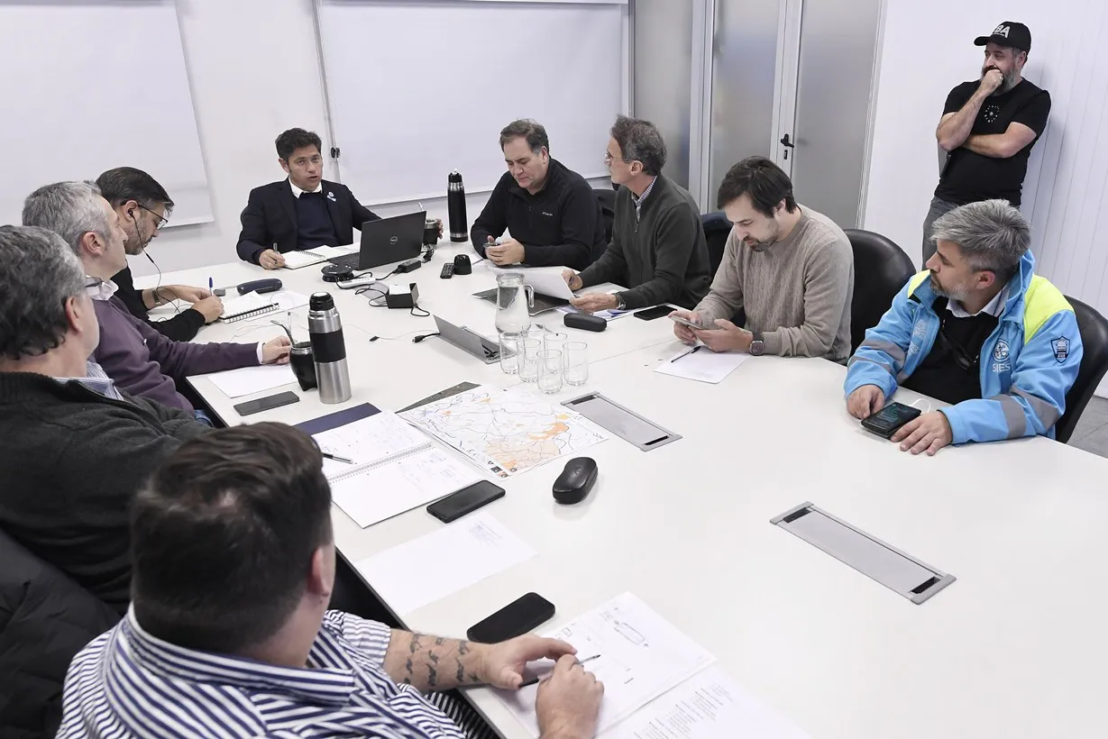 Kicillof reclama a Nación $1 billón del fondo de catástrofes y denuncia paralización de obras