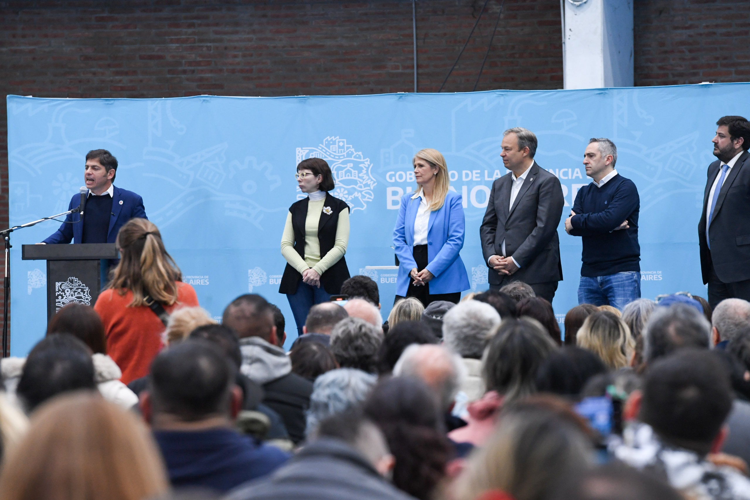 Magario llamó a “ponerle un límite a Milei” y defender los derechos en la Provincia