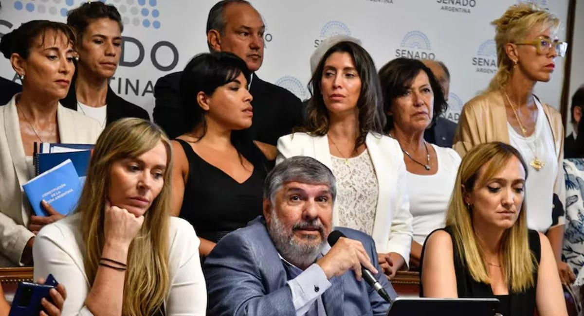 Senadores de Unión por la Patria lanzaron un duro comunicado contra Milei: “Modelo de vacas gordas y salarios flacos”