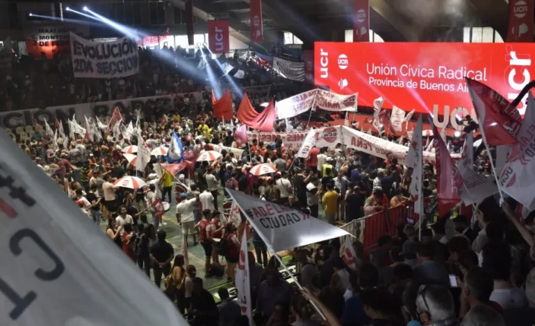 La UCR PBA llega dividida a octubre y concentra fuerzas en septiembre