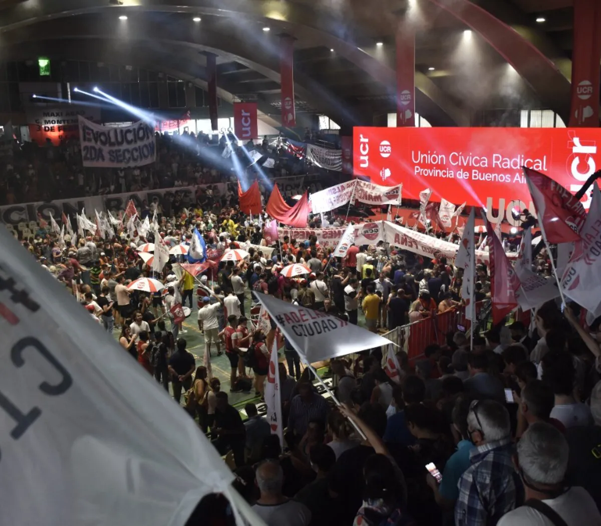 La UCR PBA llega dividida a octubre y concentra fuerzas en septiembre