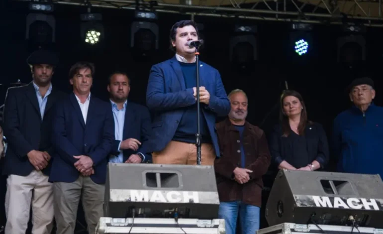 Coronel Suárez: Moccero pidió unidad y presentó mejoras en la atención municipal