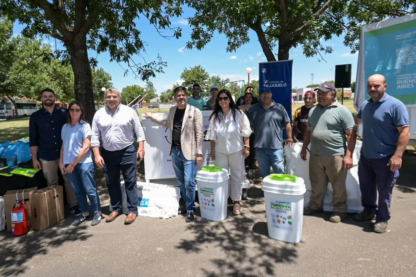Salliqueló: Se inauguró el asfalto del barrio Solidaridad II con apoyo provincial