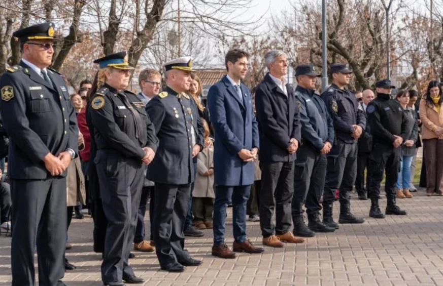 San Nicolás: Passaglia llamó a “sacar a la Argentina de la resignación” durante el acto patrio