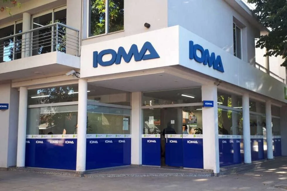 Legisladores opositores reclamaron auditorías y cambios urgentes en IOMA por la crisis en las prestaciones