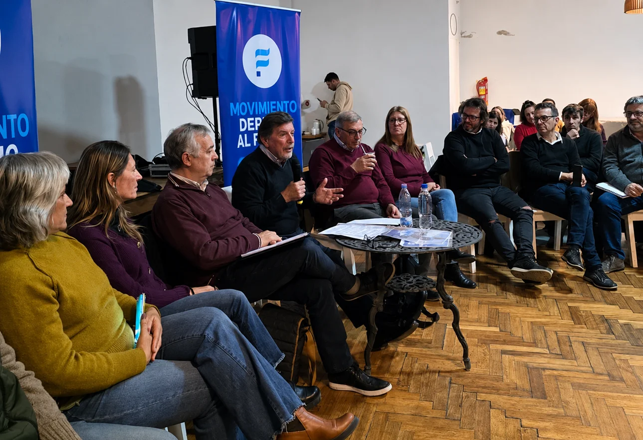 Provincia: el espacio educativo de Kicillof profundiza recorridas y cuestiona las políticas nacionales en educación