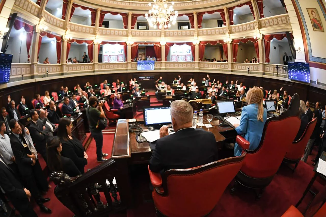 Senado bonaerense: convocaron a la primera sesión ordinaria tras más de seis meses