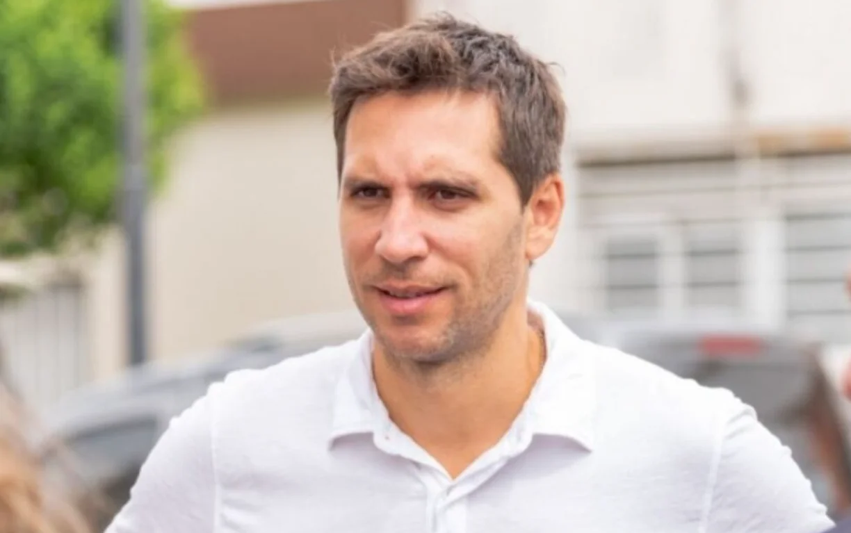 San Nicolás: Passaglia cruzó a Kreplak por el Hospital San Felipe y pidió que pase al Municipio