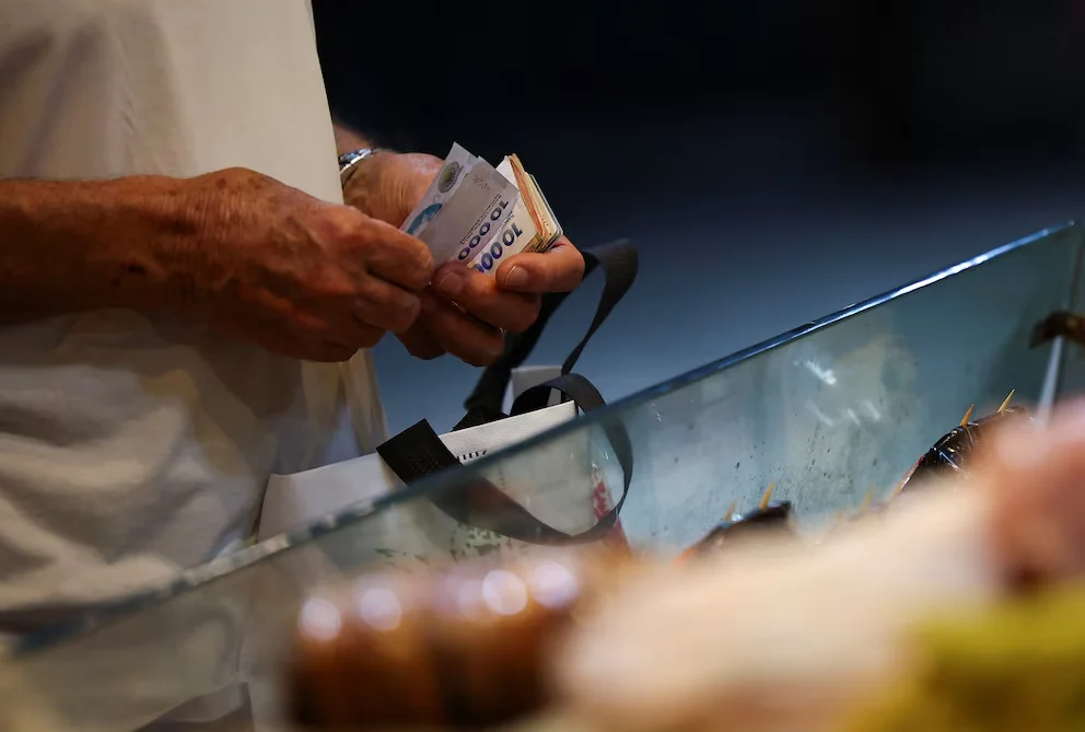 Provincia: las ventas en supermercados cayeron 4,7% y crecen las dificultades para pagar deudas