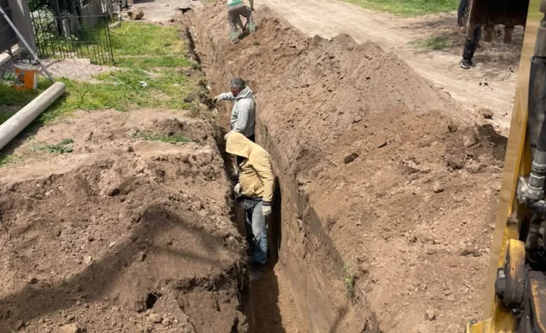 Necochea: avanzan las obras cloacales en distintos barrios y preparan un plan ante posibles emergencias climáticas